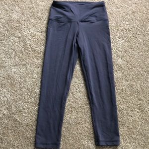 Cropped workout leggings